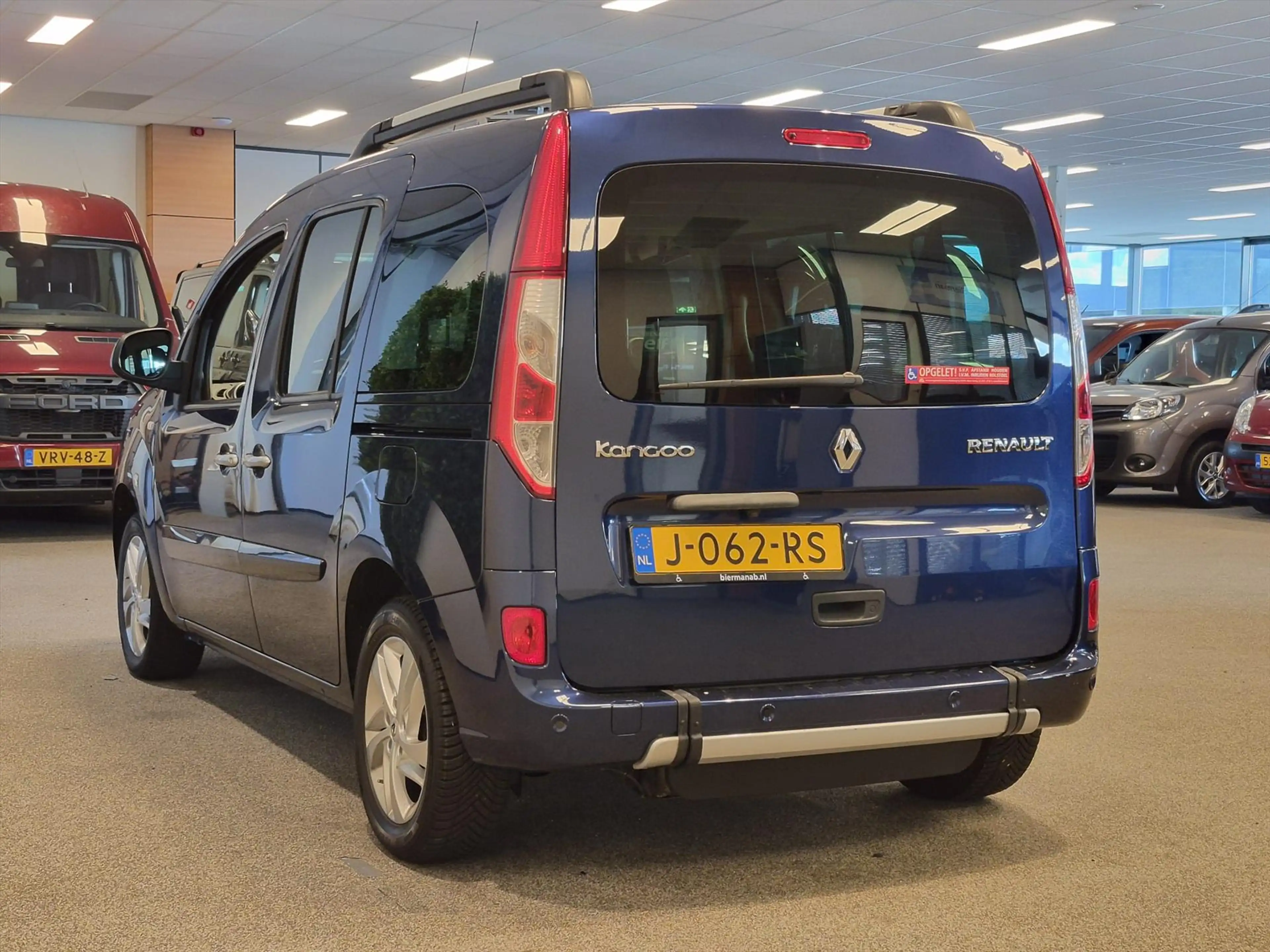 Renault Kangoo Rolstoelauto Automaat 3+1 — photo 13