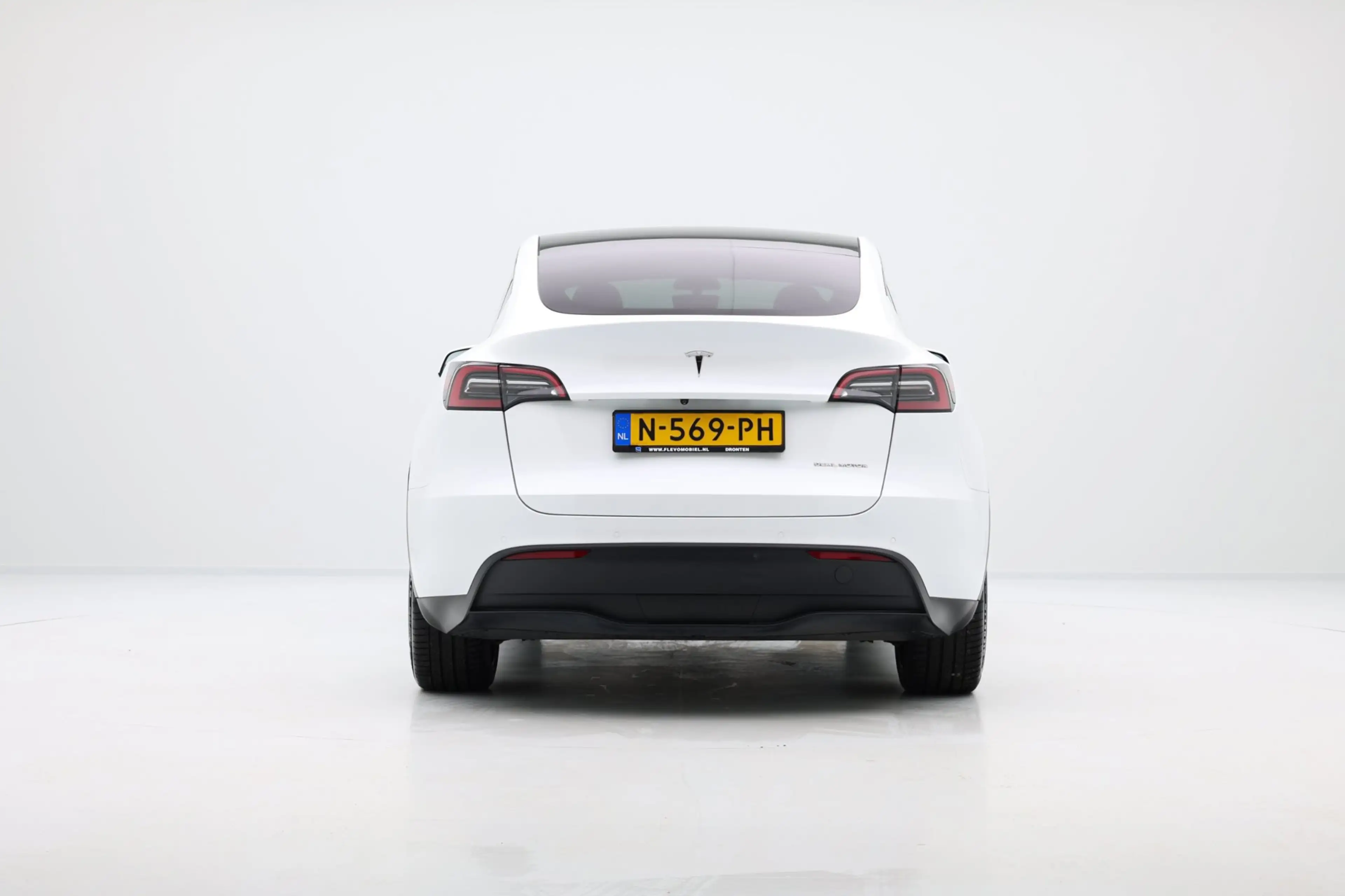 Tesla Model Y Long Range AWD 75 kWh Aut. Leder|Pano|LED|Navi|LMV — photo 6