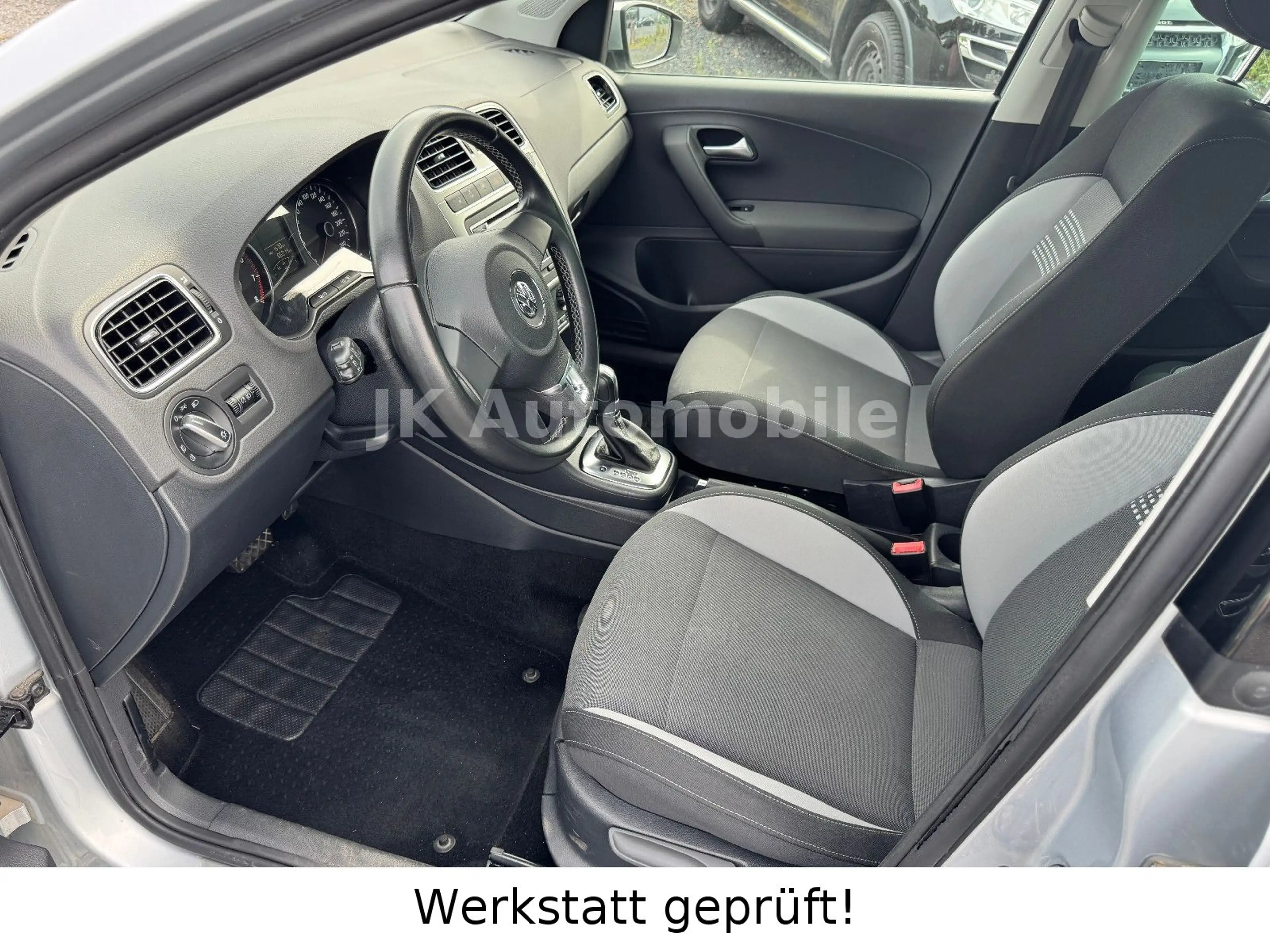 Volkswagen Polo V Life // Automatik — photo 6