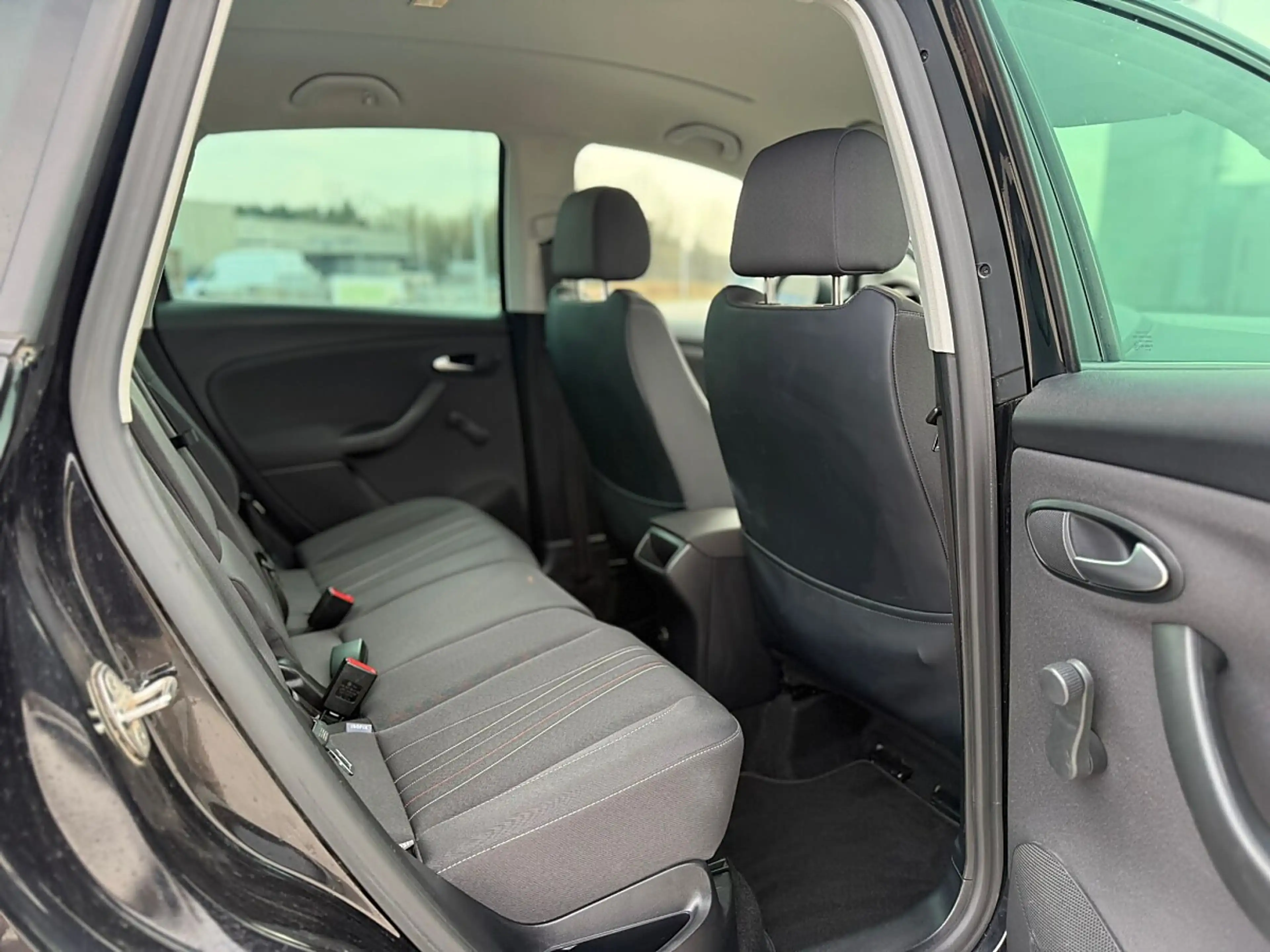 SEAT Altea XL Chili-Copa 1,6 CR TDi — photo 11