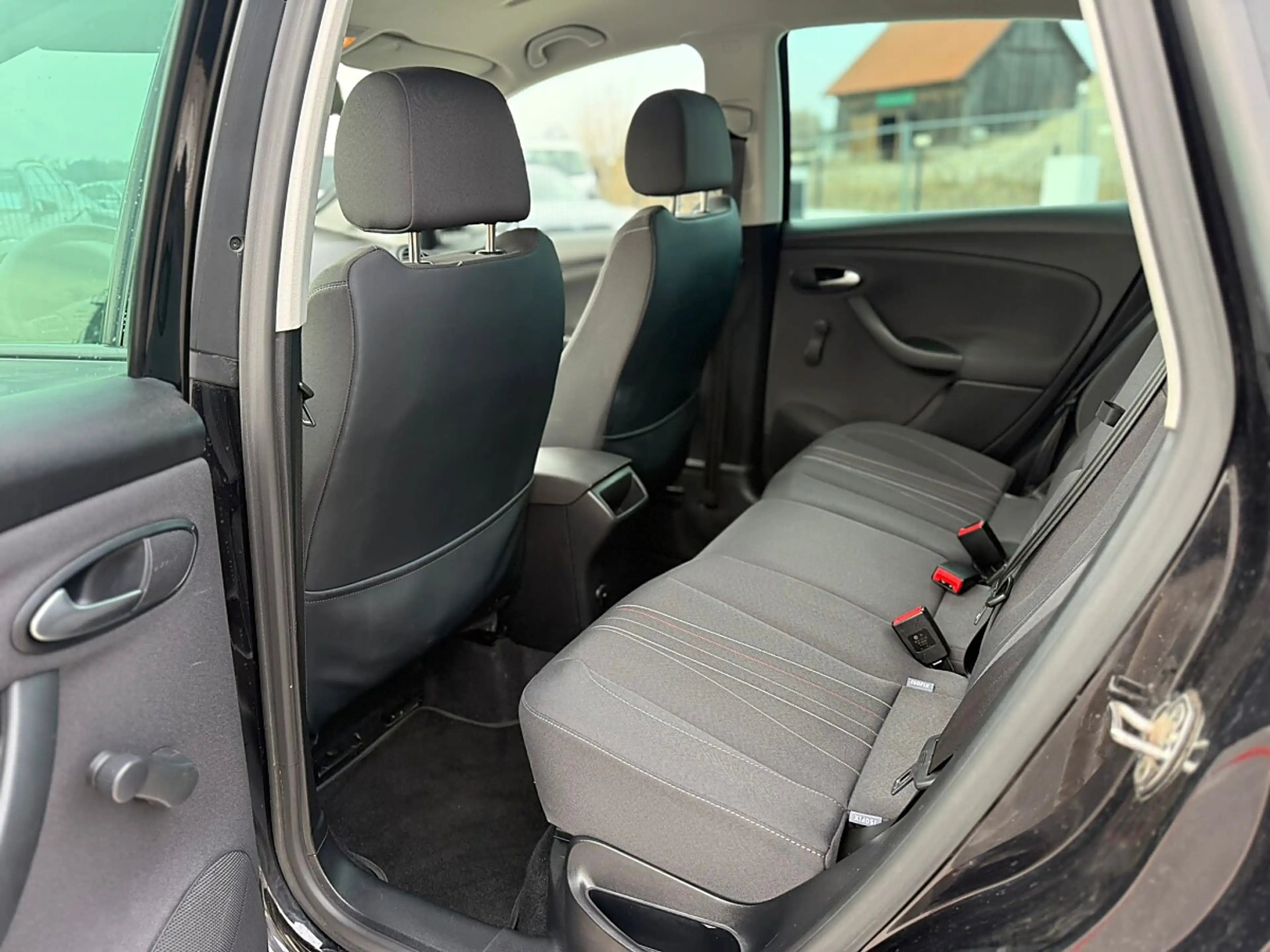SEAT Altea XL Chili-Copa 1,6 CR TDi — photo 12