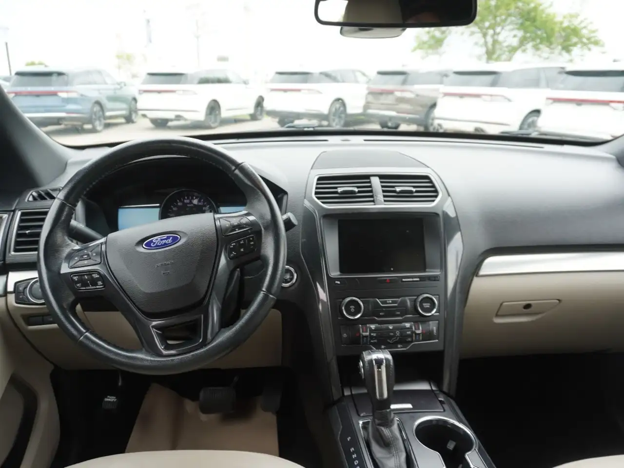 Ford Explorer fotografie Ford Explorer