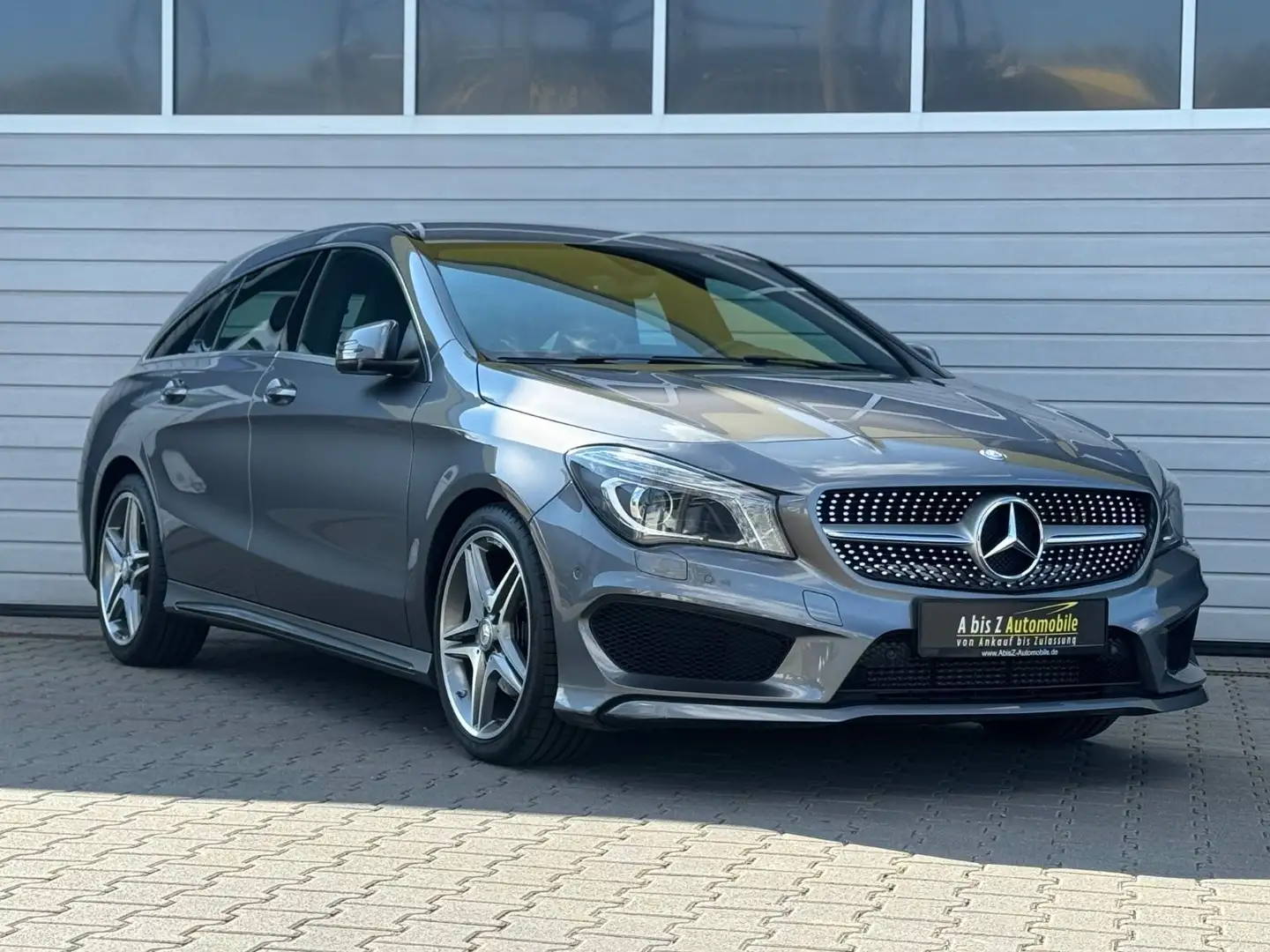 Mercedes-Benz CLA 200 SB 1.Hand/AMG/SHZ/MFL/NAVI/Garantie Grau - 1