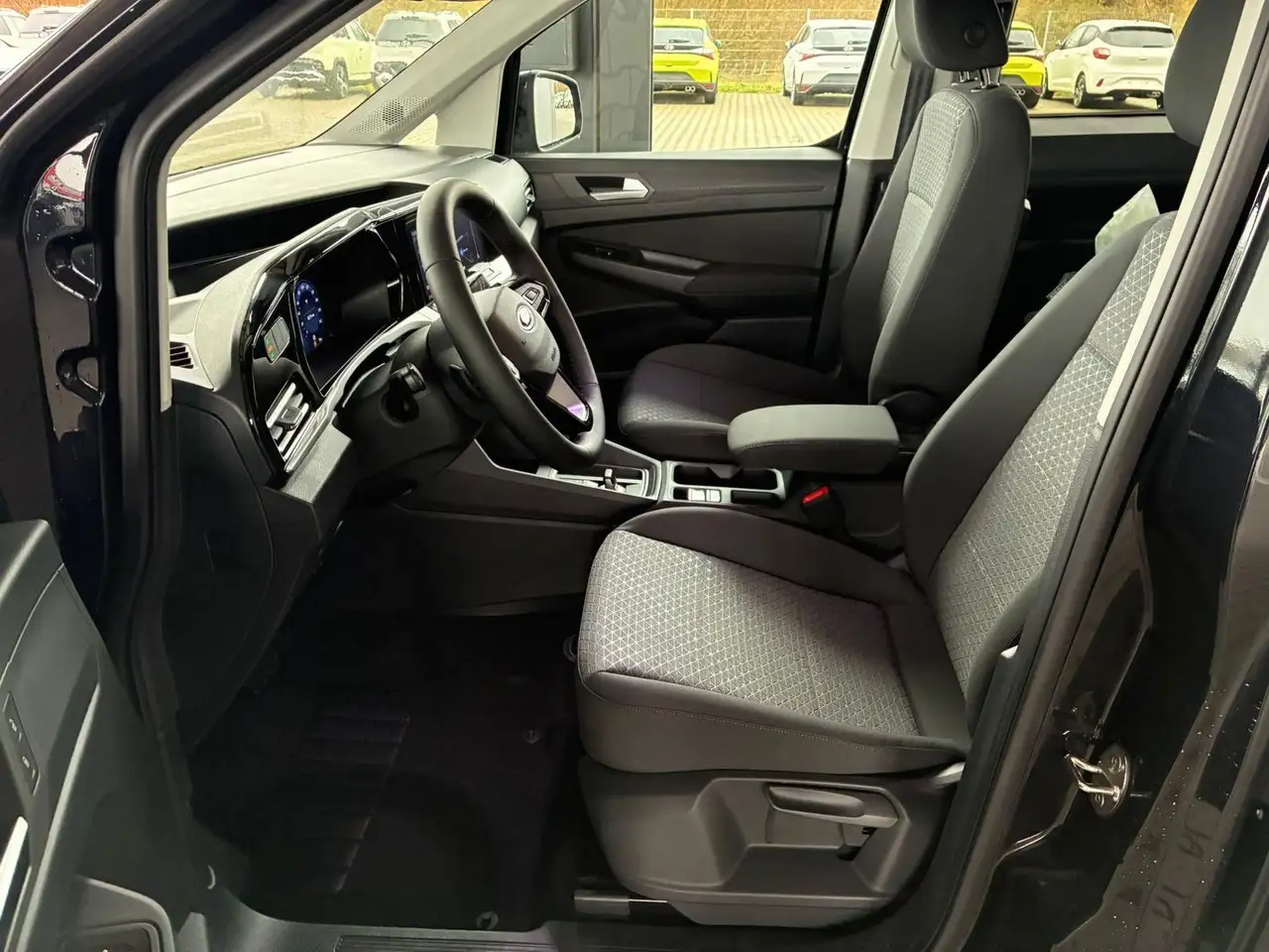 Ford Grand Tourneo 2026