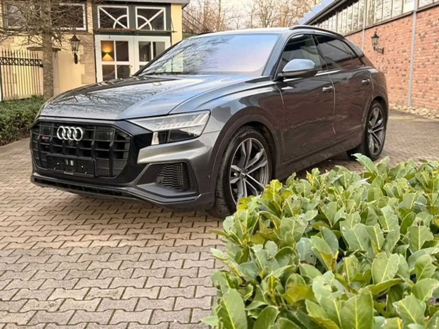 Audi SQ8 4.0 TDI quattro Grau - 1