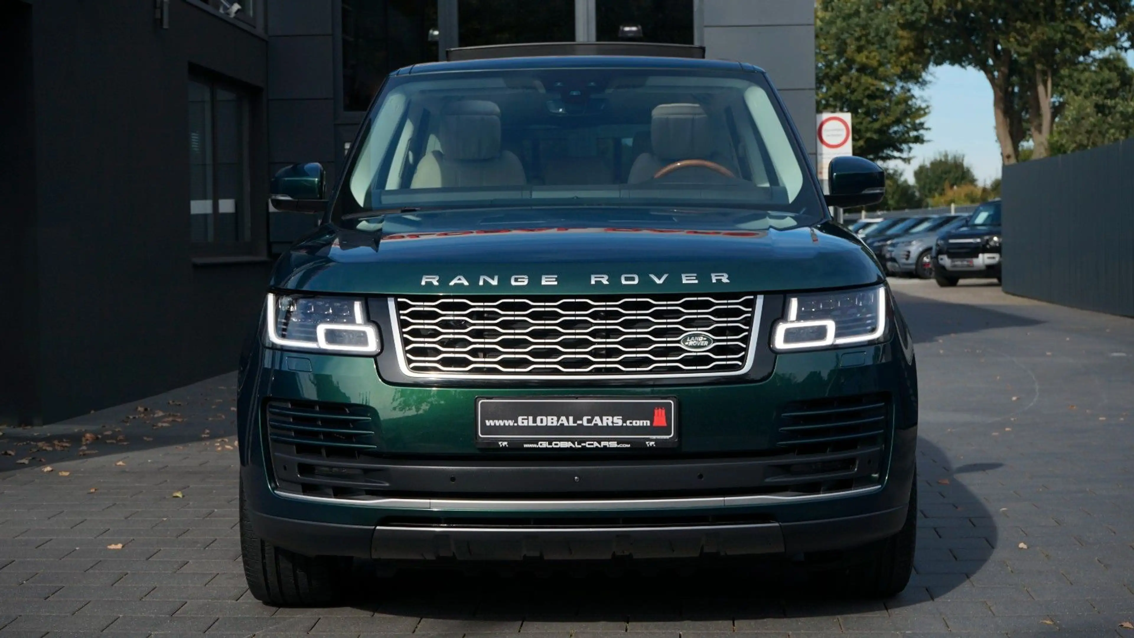 Land Rover Range Rover RANGE ROVER P525 KOMPRESSOR*SVO GREEN*PANO* — photo 15