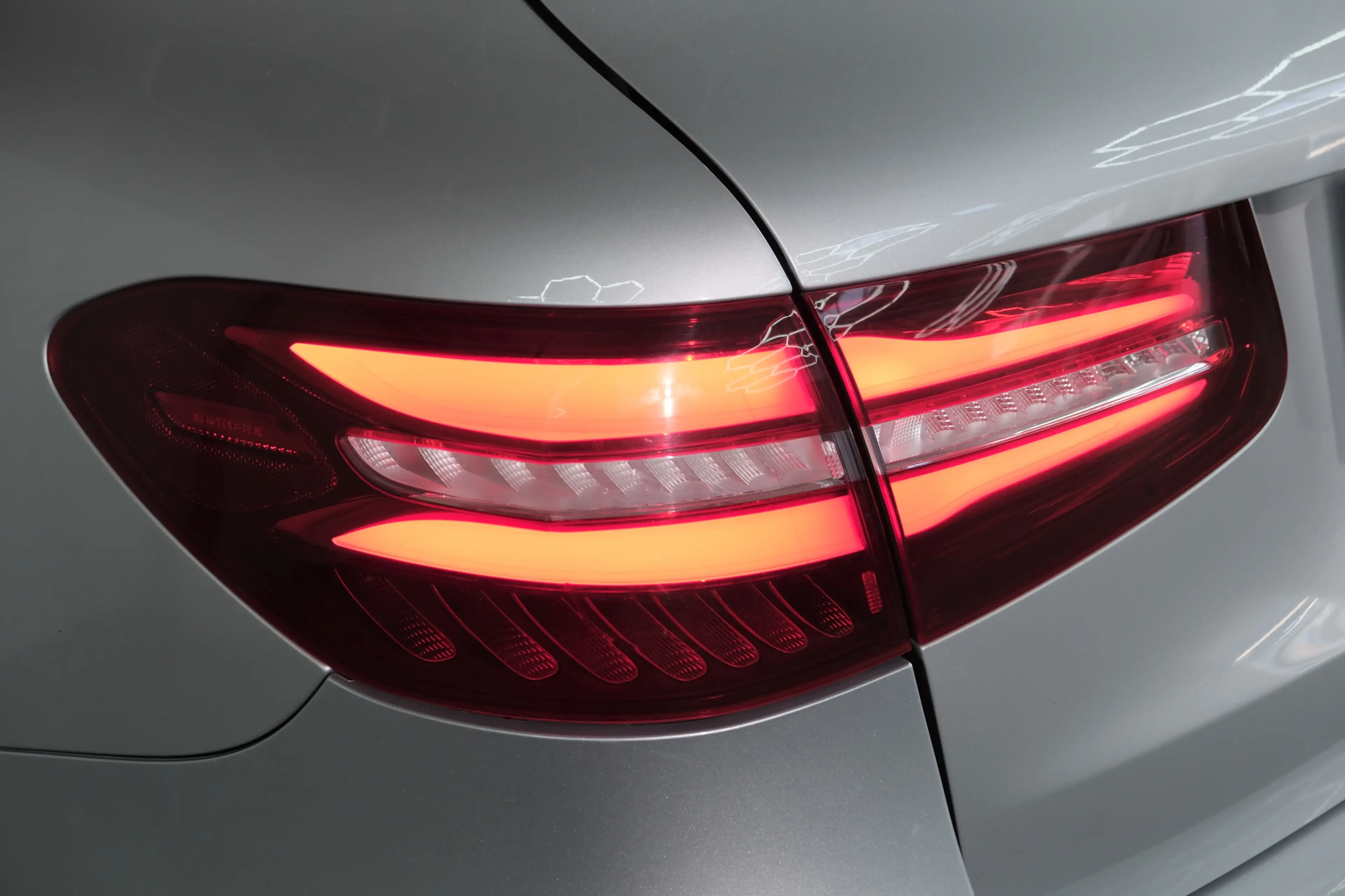 Mercedes-Benz GLC 250 GLC 250 4Matic AMG Line | AHK | Memory — photo 11
