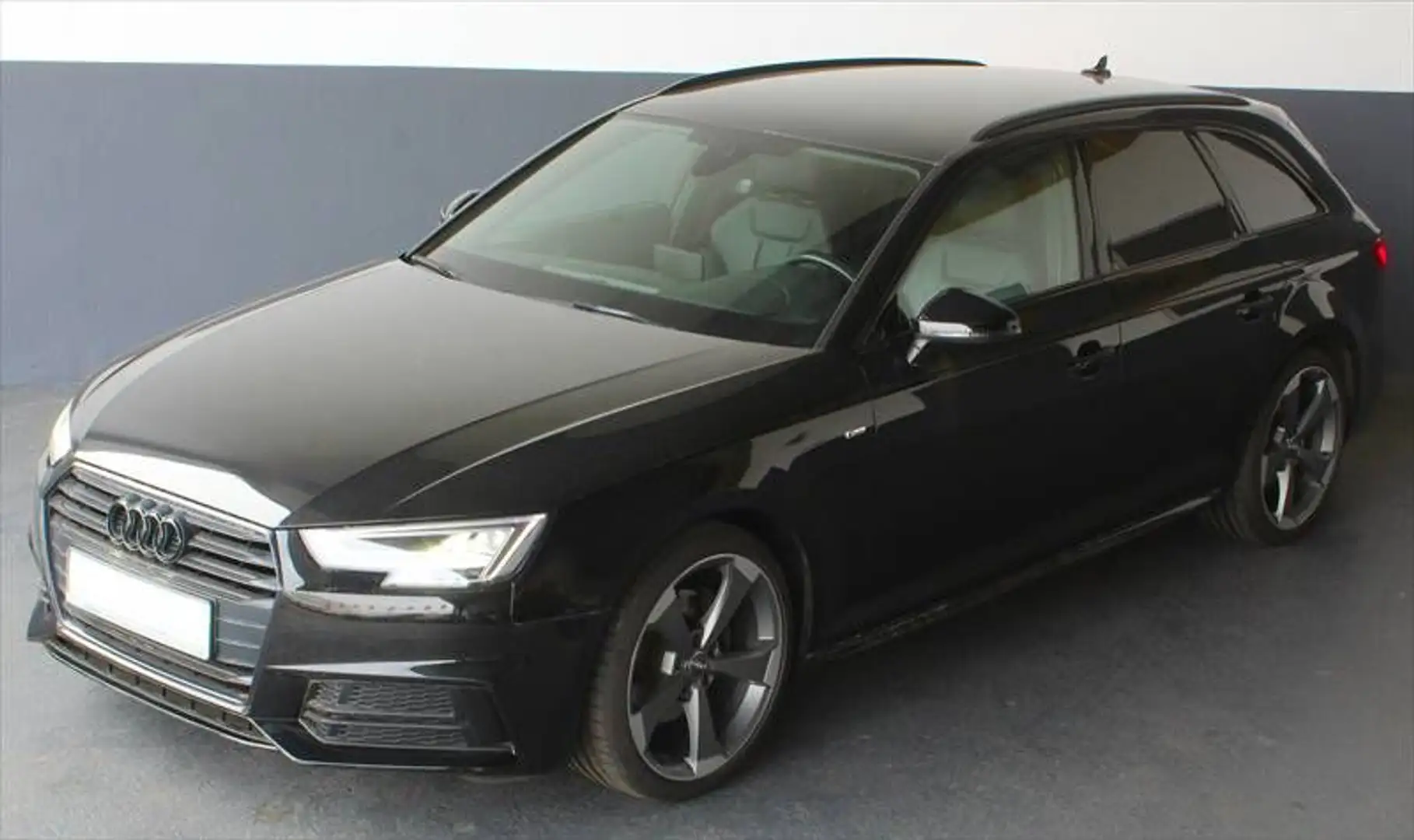 Audi A4 Avant 1,4 TFSI S-Line Sport plus S-Line Black Zwart - 1