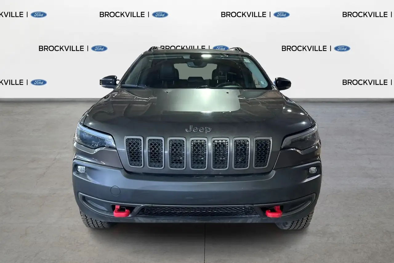 Jeep Cherokee снимка Jeep Cherokee