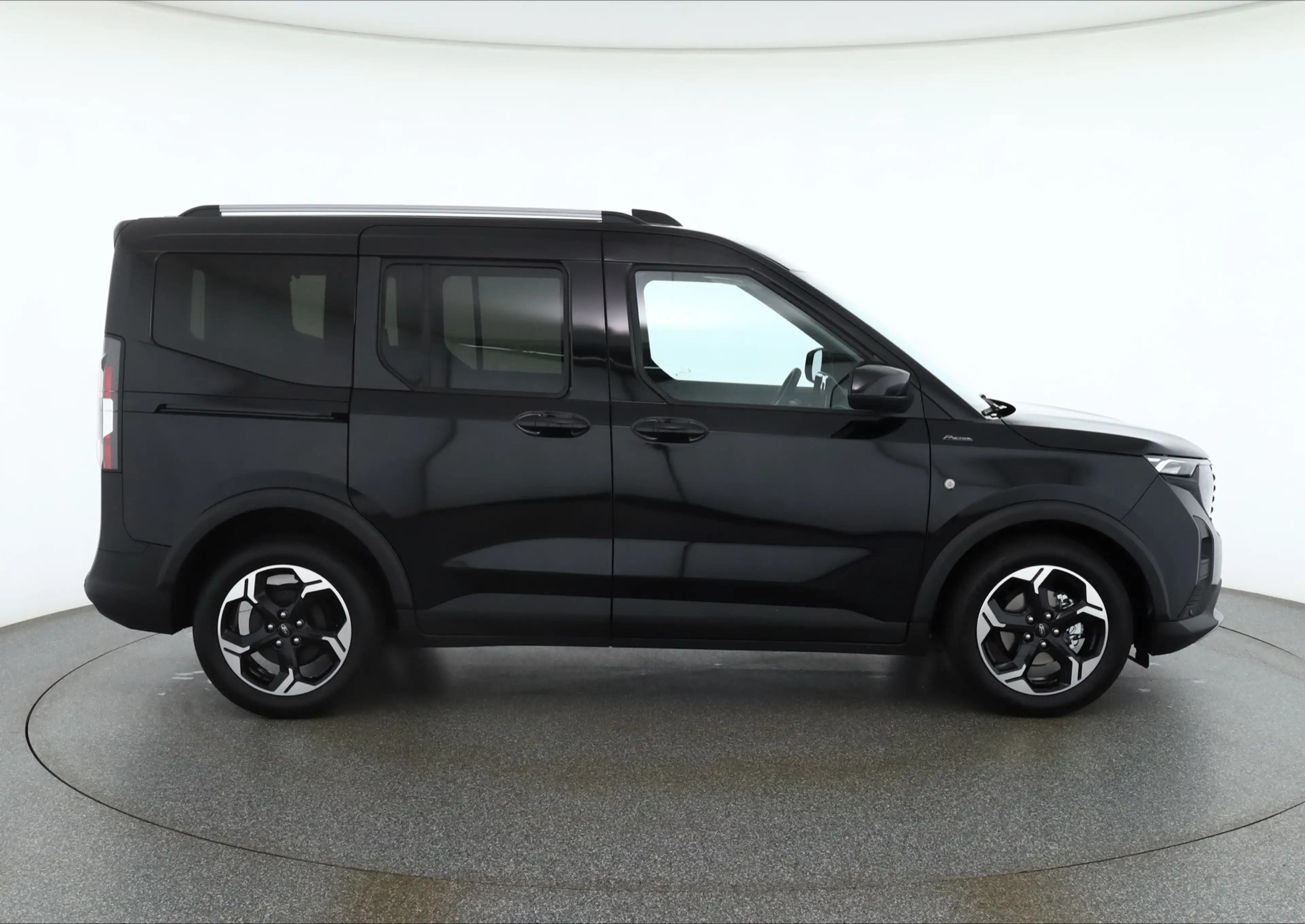 Ford Tourneo Courier Active 1.0 EB Aut. Navi Kamera AHK — photo 6