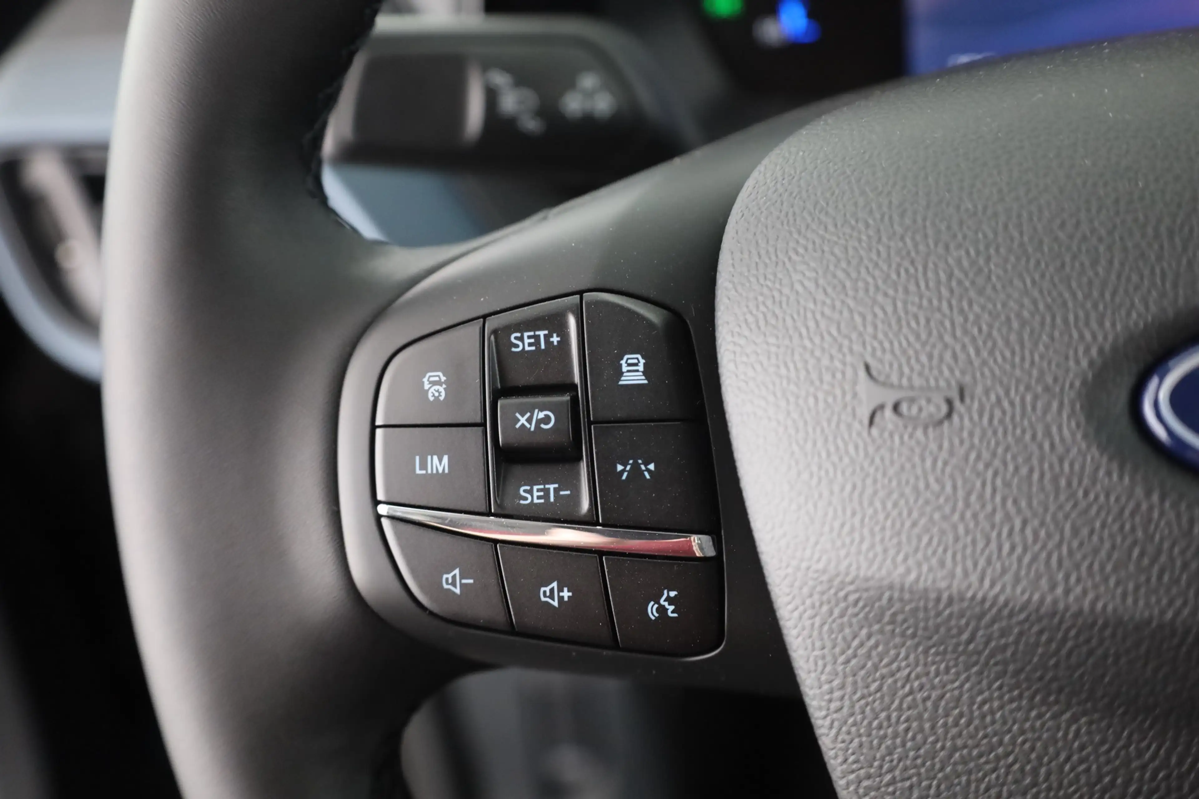 Ford Tourneo Courier Active 1.0 EB Aut. Navi Kamera AHK — photo 15