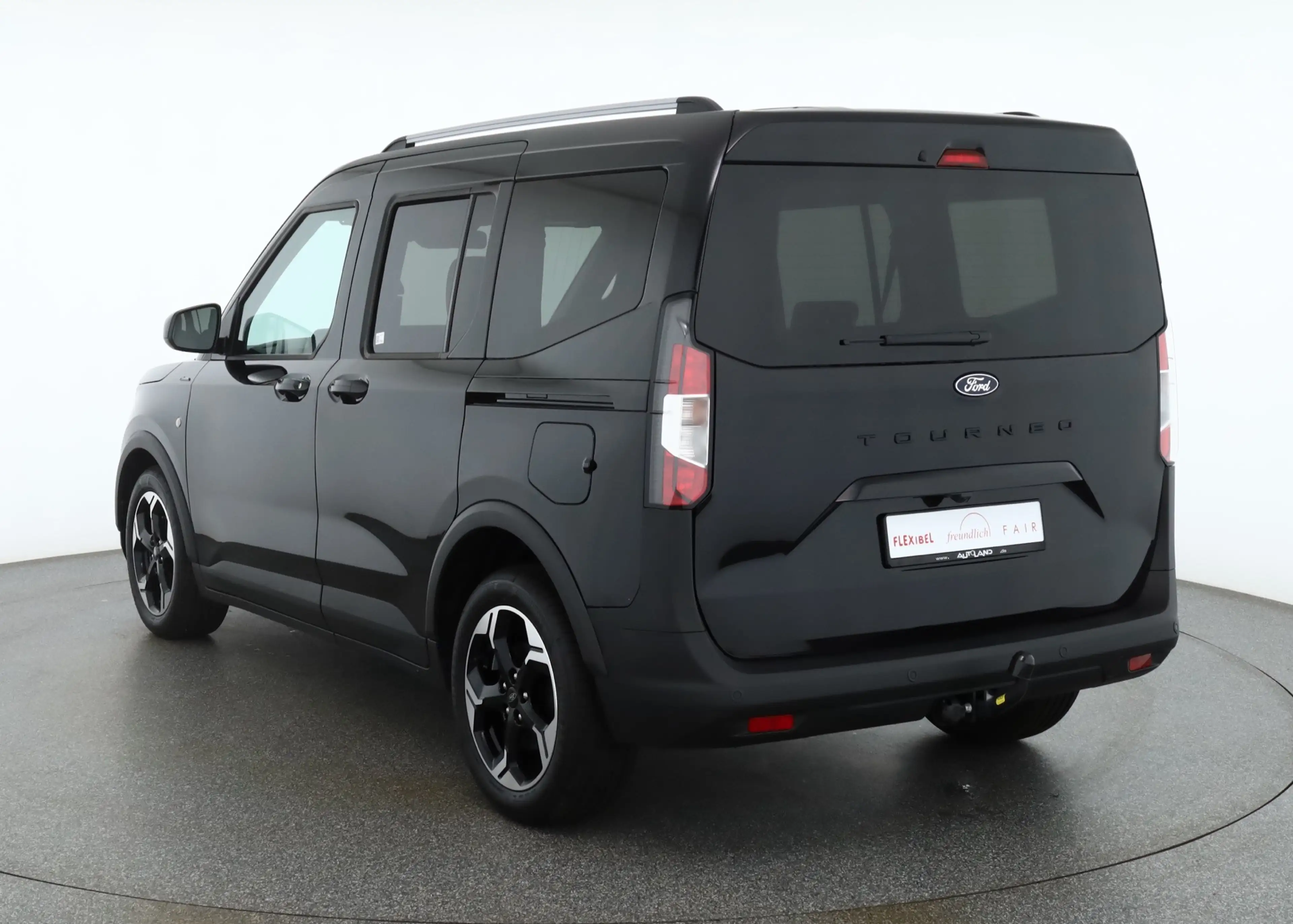 Ford Tourneo Courier Active 1.0 EB Aut. Navi Kamera AHK — photo 3