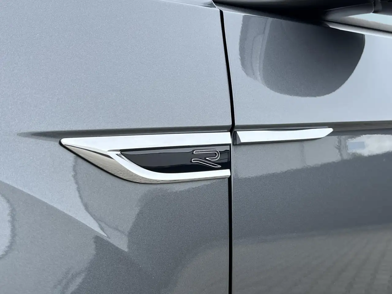 Volkswagen T-Roc 1.5 TSI R-Line Business+, миниатюра 10