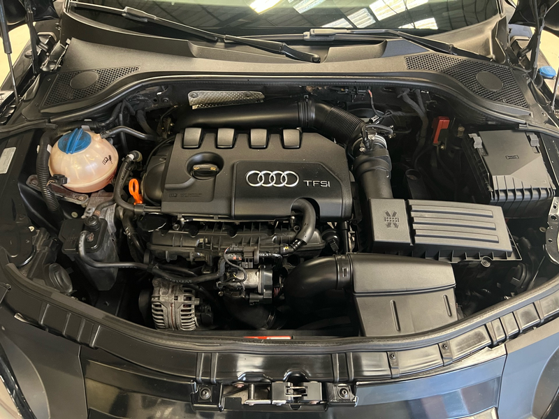 Audi TT 1.8 TFSI S line *S CHAUF*NAVI*CUIR*CAPTEURS — photo 13