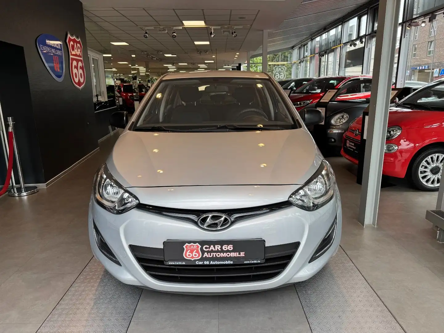 Hyundai i20 FIFA World Cup Edition Zilver - 2