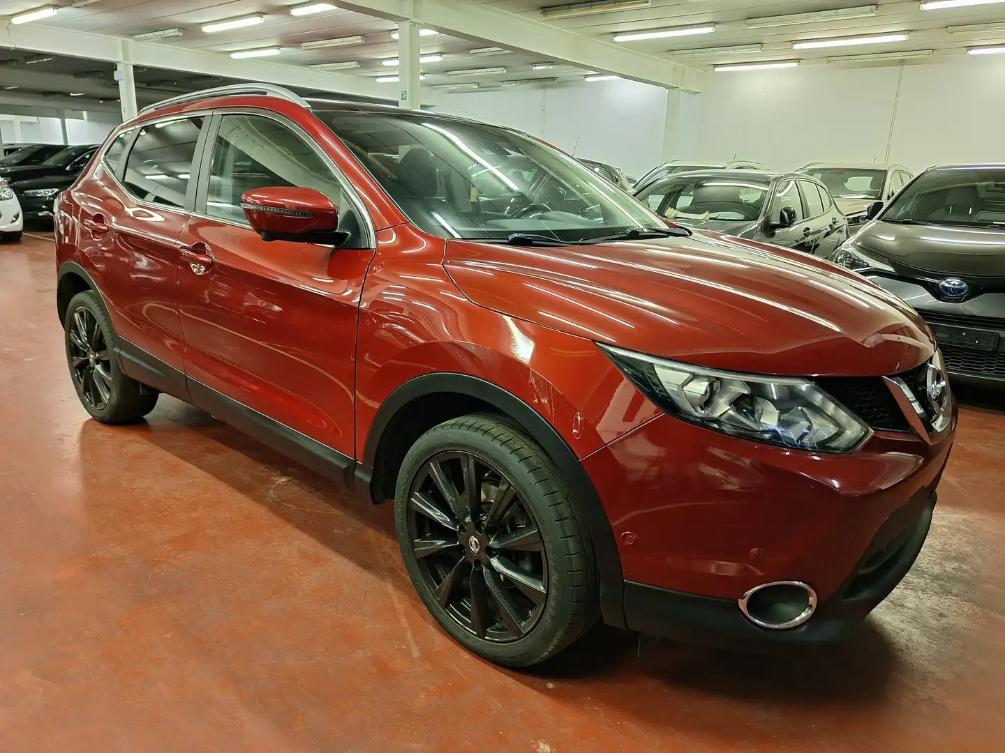 Nissan Qashqai Qashqai 1.2 DIG-T 2WD N-Vision Xtronic Rood - 2
