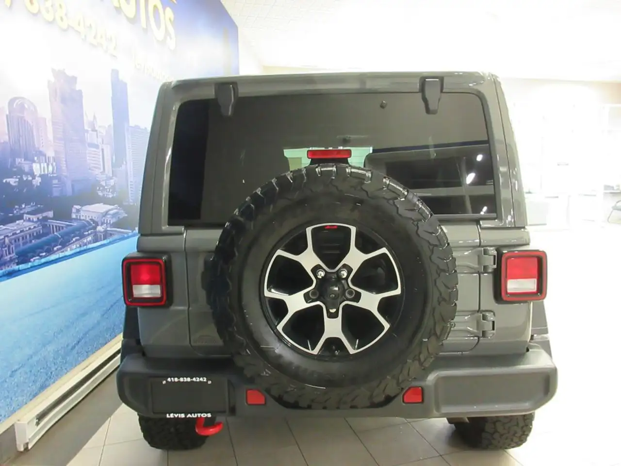 Jeep Wrangler снимка Jeep Wrangler