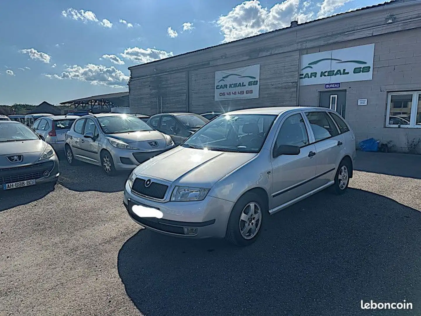 Skoda Fabia BREAK 1.4 16V 75CH COMFORT Gris - 1