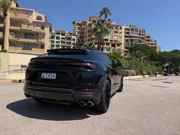 4.0 V8 666 PERFORMANTE