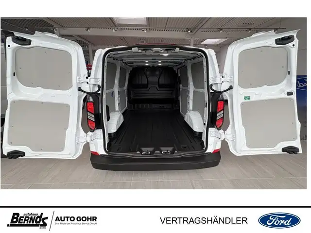 Ford Transit Custom view 9