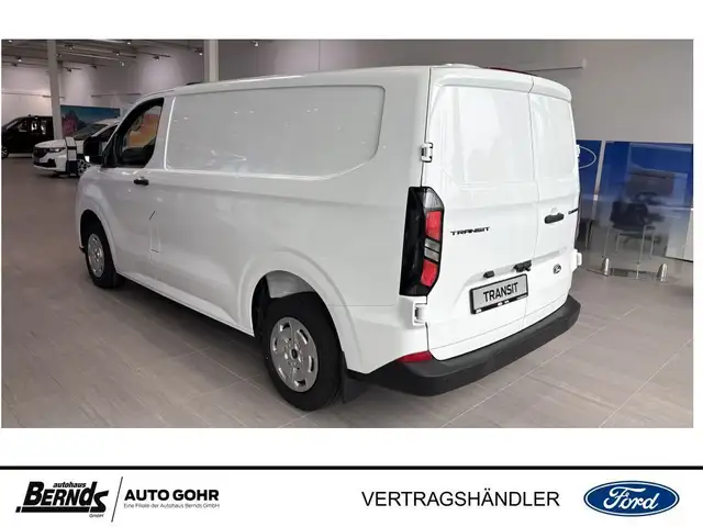 Ford Transit Custom view 11