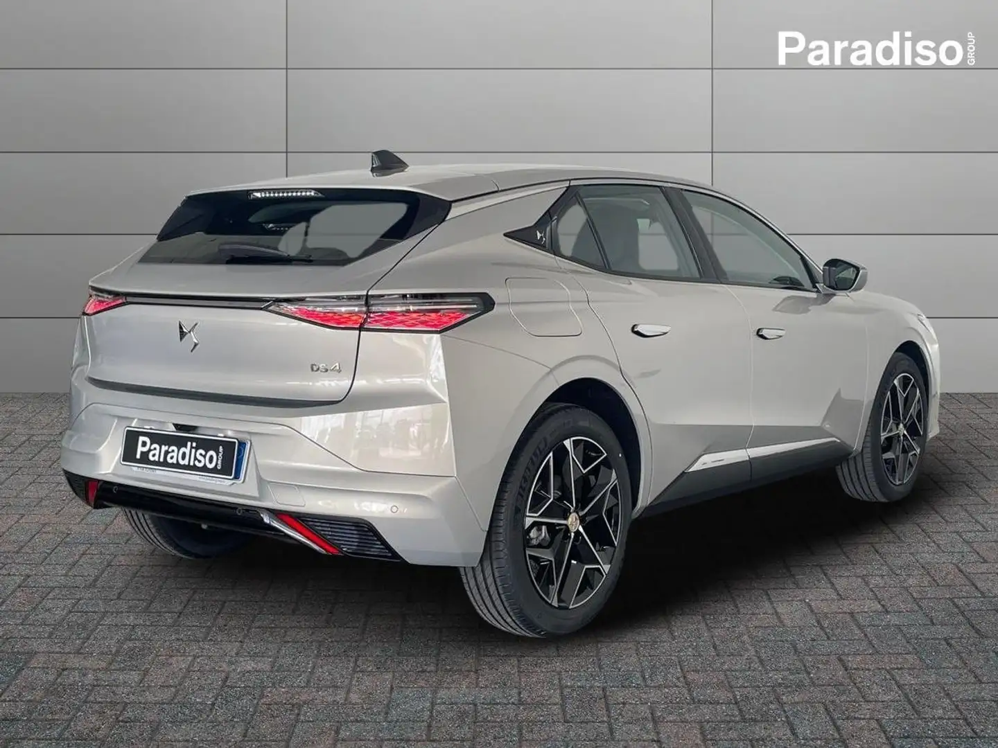 DS Automobiles DS 4 EDITION FRANCE 2025 - KM0 | 130CV DIESEL | PREMIUM Gri - 2