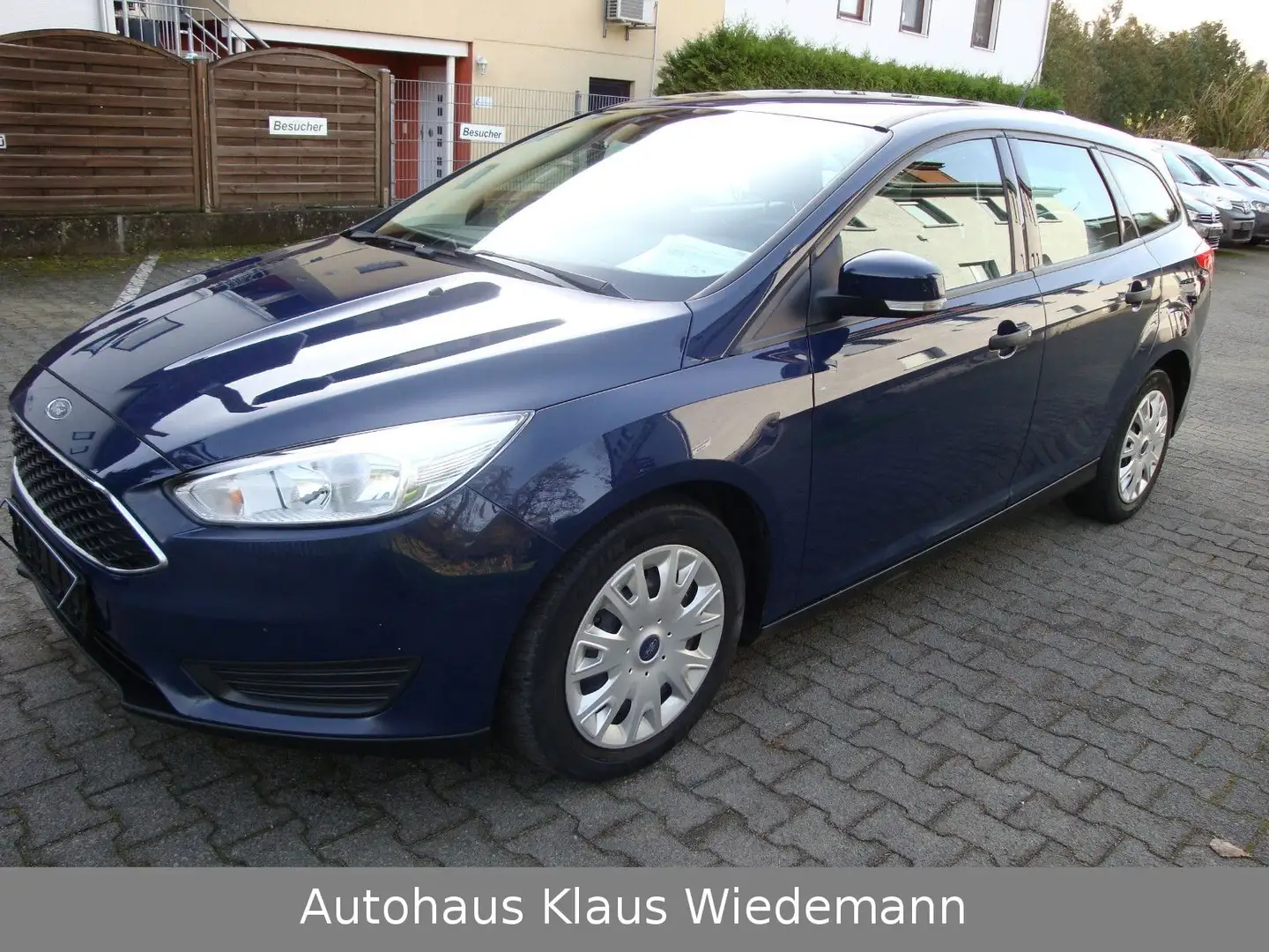 Ford Focus 1.0 EcoBoost Trend Turnier - 2.Hd./73 TKM Blau - 1