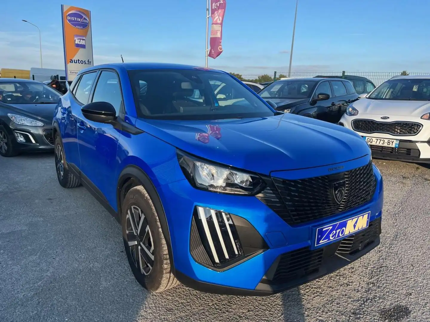 Peugeot 2008 1.2i - 100 - ACTIVE + MIRROR LINK Blau - 2