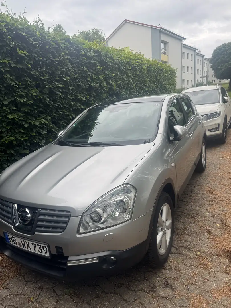 Nissan Qashqai 2.0 4 x CVT acenta - 1