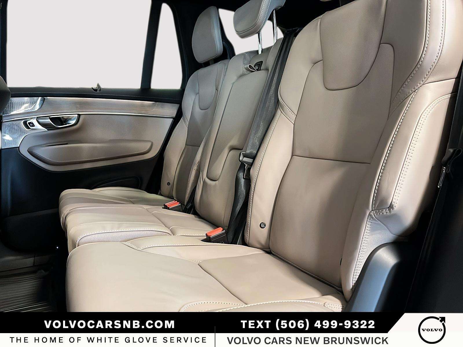 2026 Volvo XC90 B6 Ultra Bright Theme thumb 9