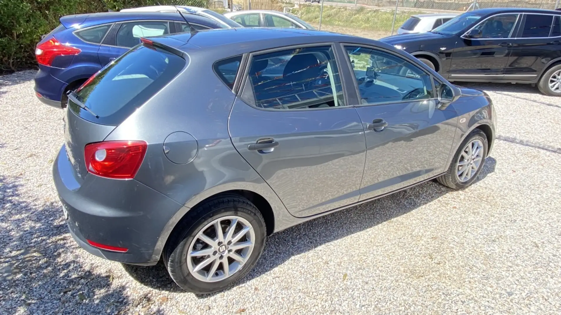 SEAT Ibiza 1.6TDI CR Reference Gris - 2