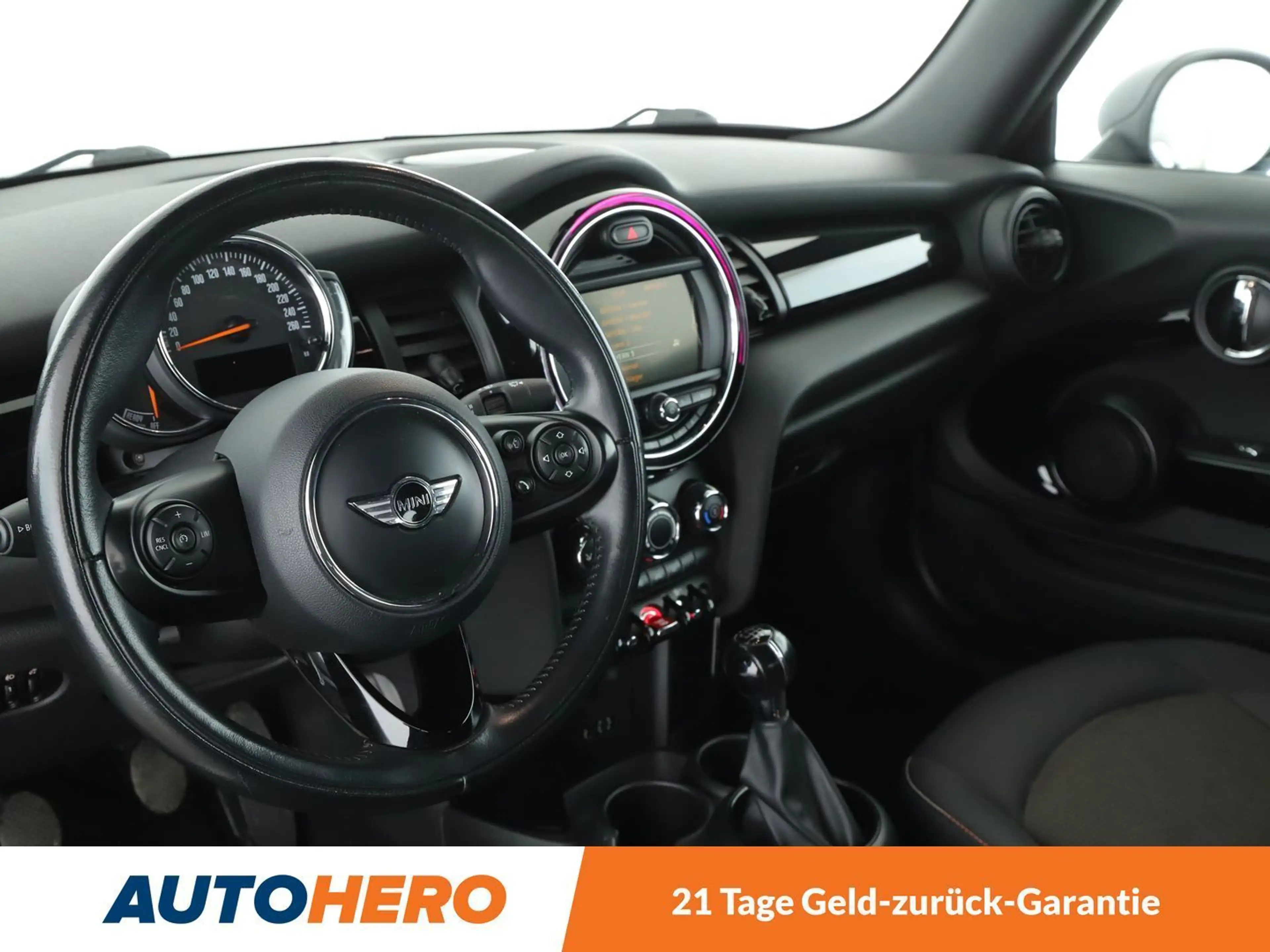 MINI One Cabrio One *NAVI*TEMPO*PDC*KLIMA* — photo 11