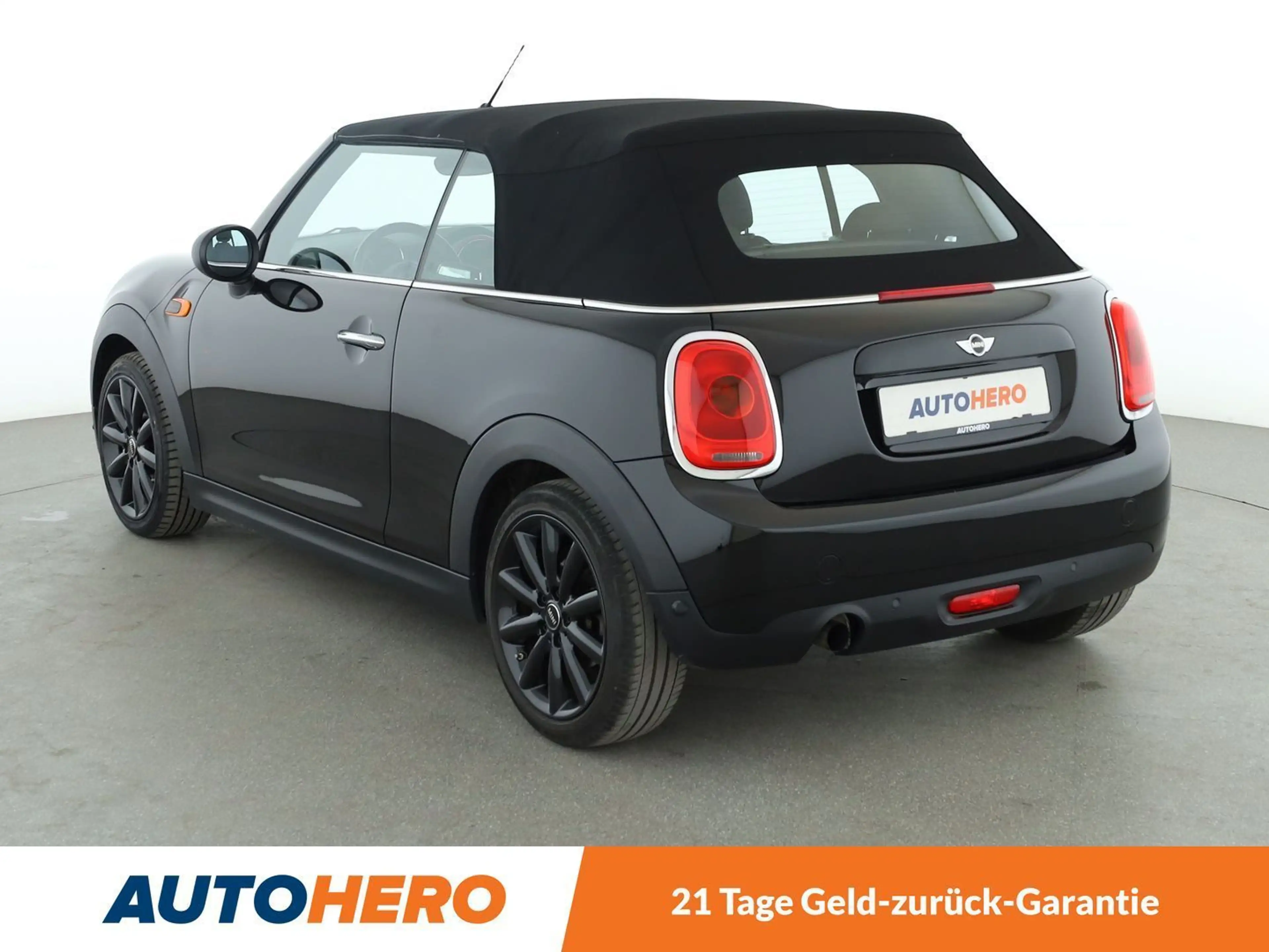 MINI One Cabrio One *NAVI*TEMPO*PDC*KLIMA* — photo 4