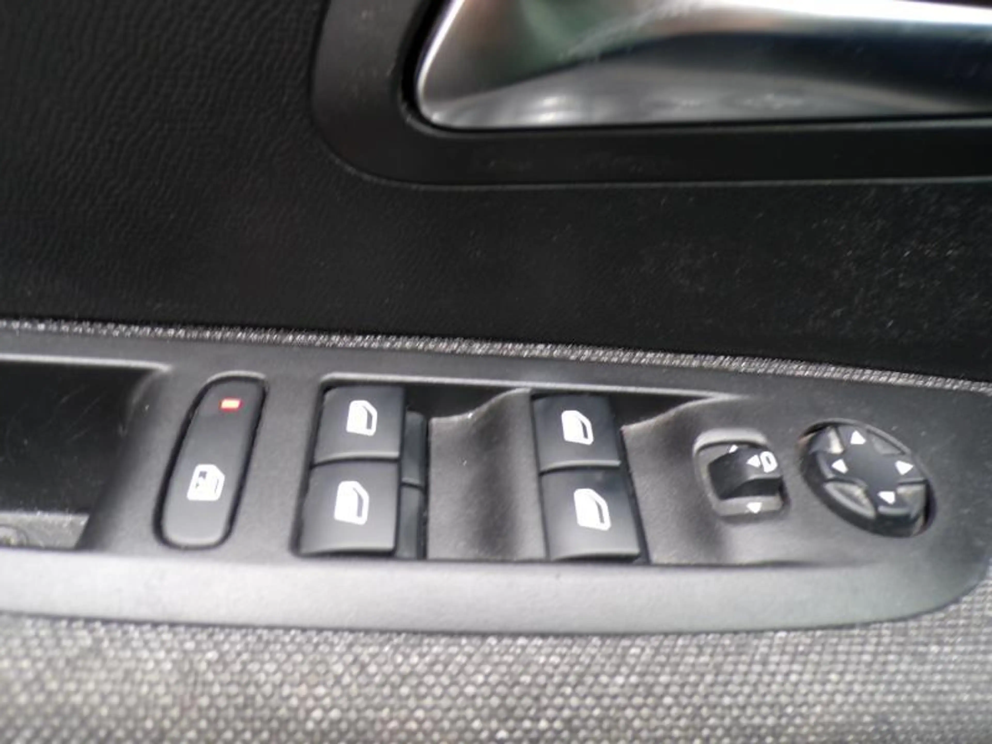 Peugeot 208 1.5 HDi 102cv Gris 04/21 Airco Cruise Capteurs — photo 13