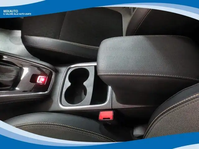 Opel Grandland X view 9