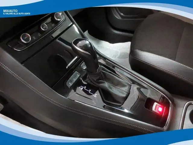 Opel Grandland X view 8