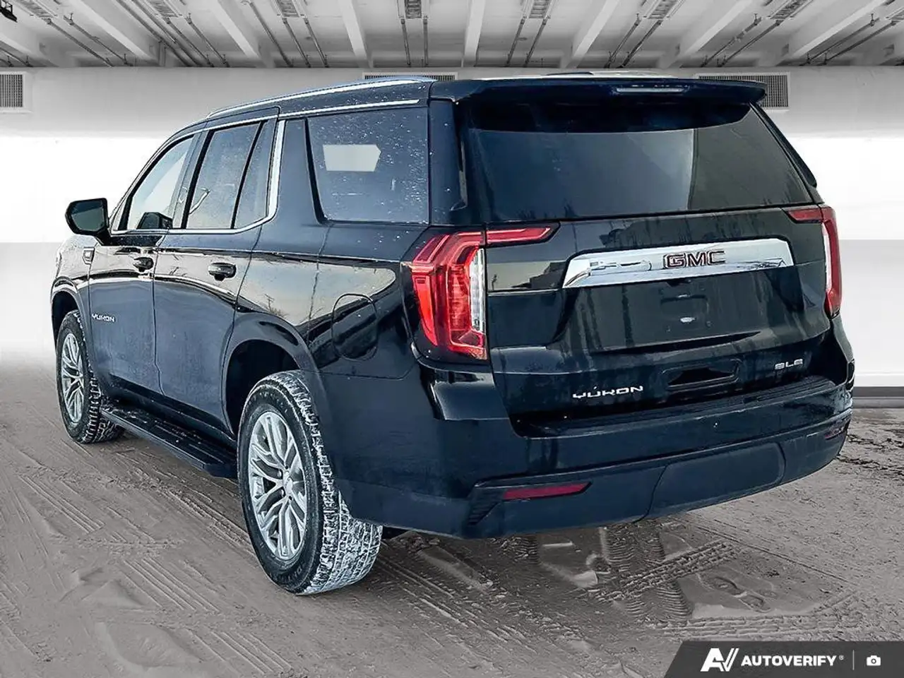 GMC Yukon снимка GMC Yukon