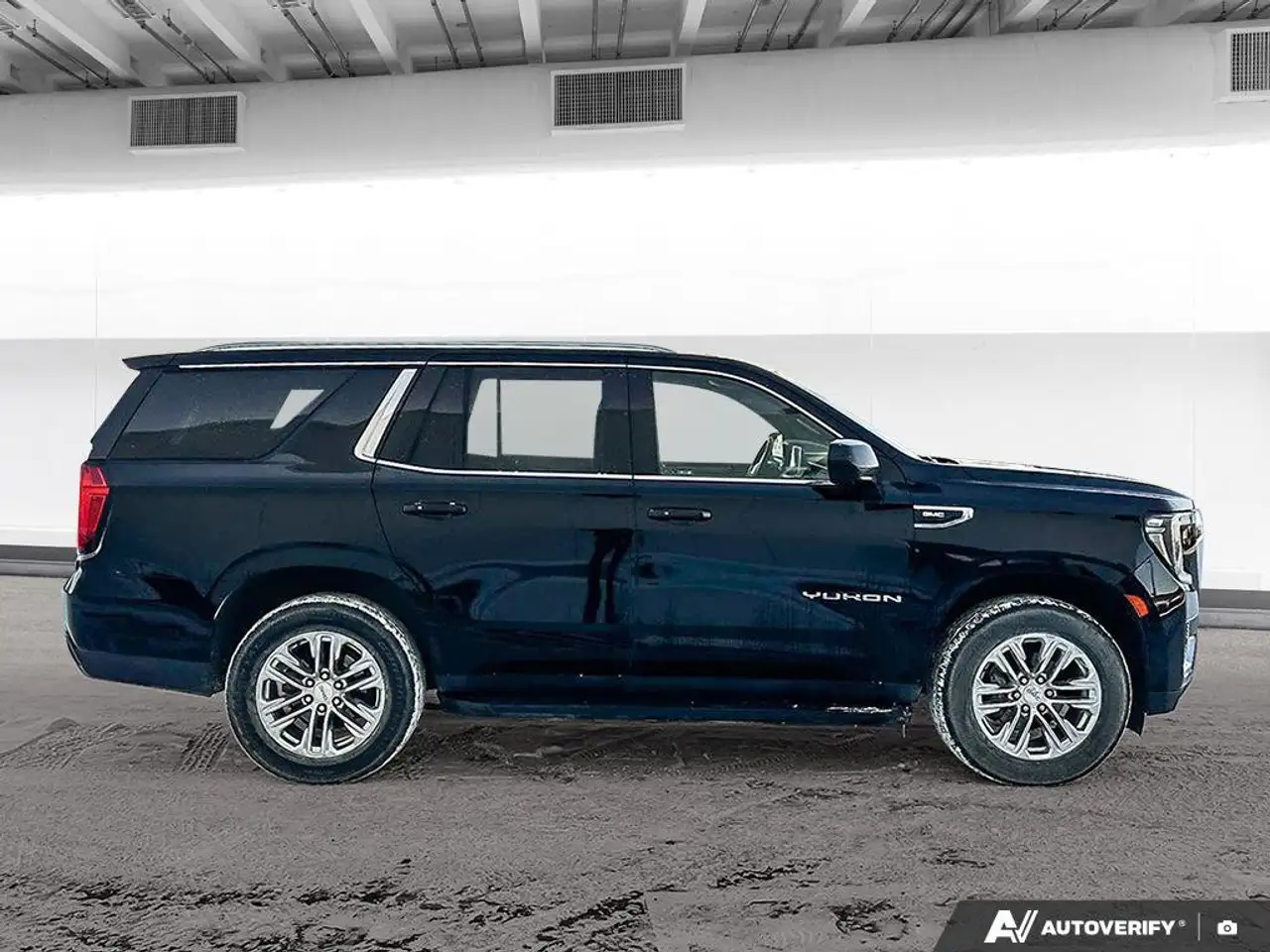 GMC Yukon снимка GMC Yukon