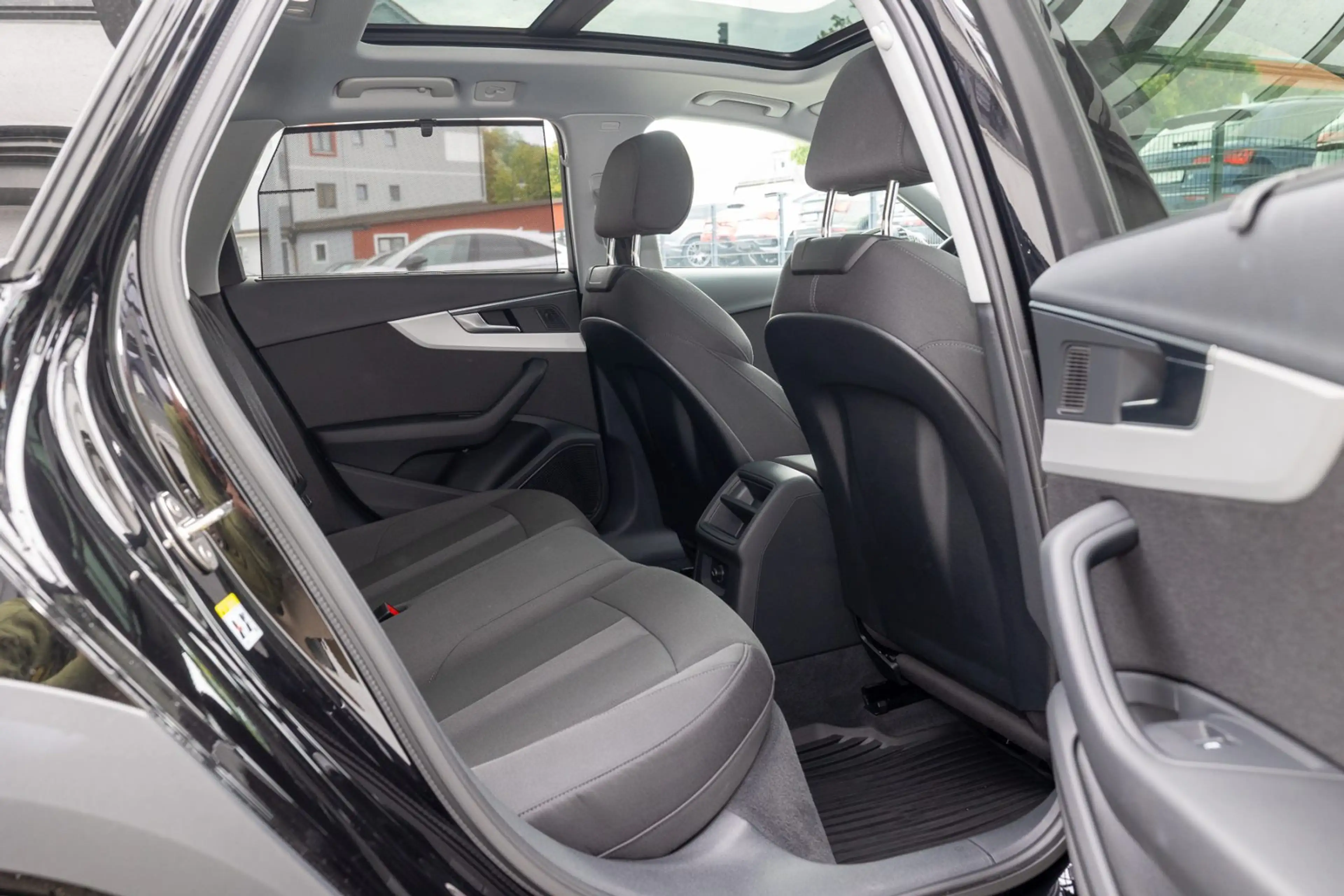 Audi A4 allroad quattro 40 TDI S tr.(Tour,Pano,Navi,B+O — photo 6