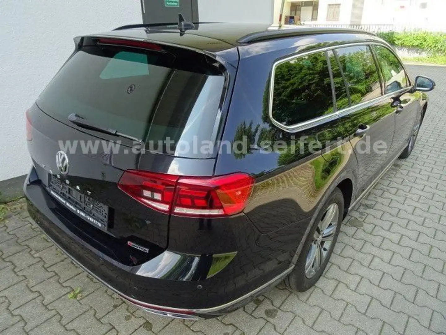 Volkswagen Passat 2,0 tdi Var.4-Motion/2xR-Line/Navi/Matrix Schwarz - 2