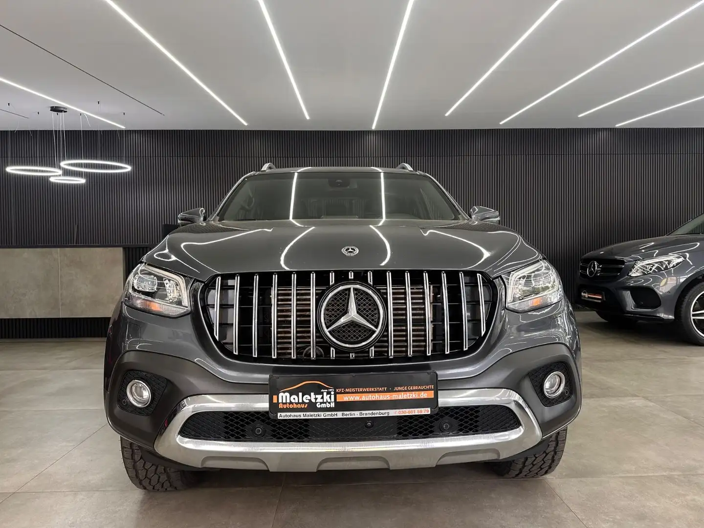 Mercedes-Benz X 350 d 4Matic DoKa Power*360°Kam*Keyless*Leder* Grau - 2