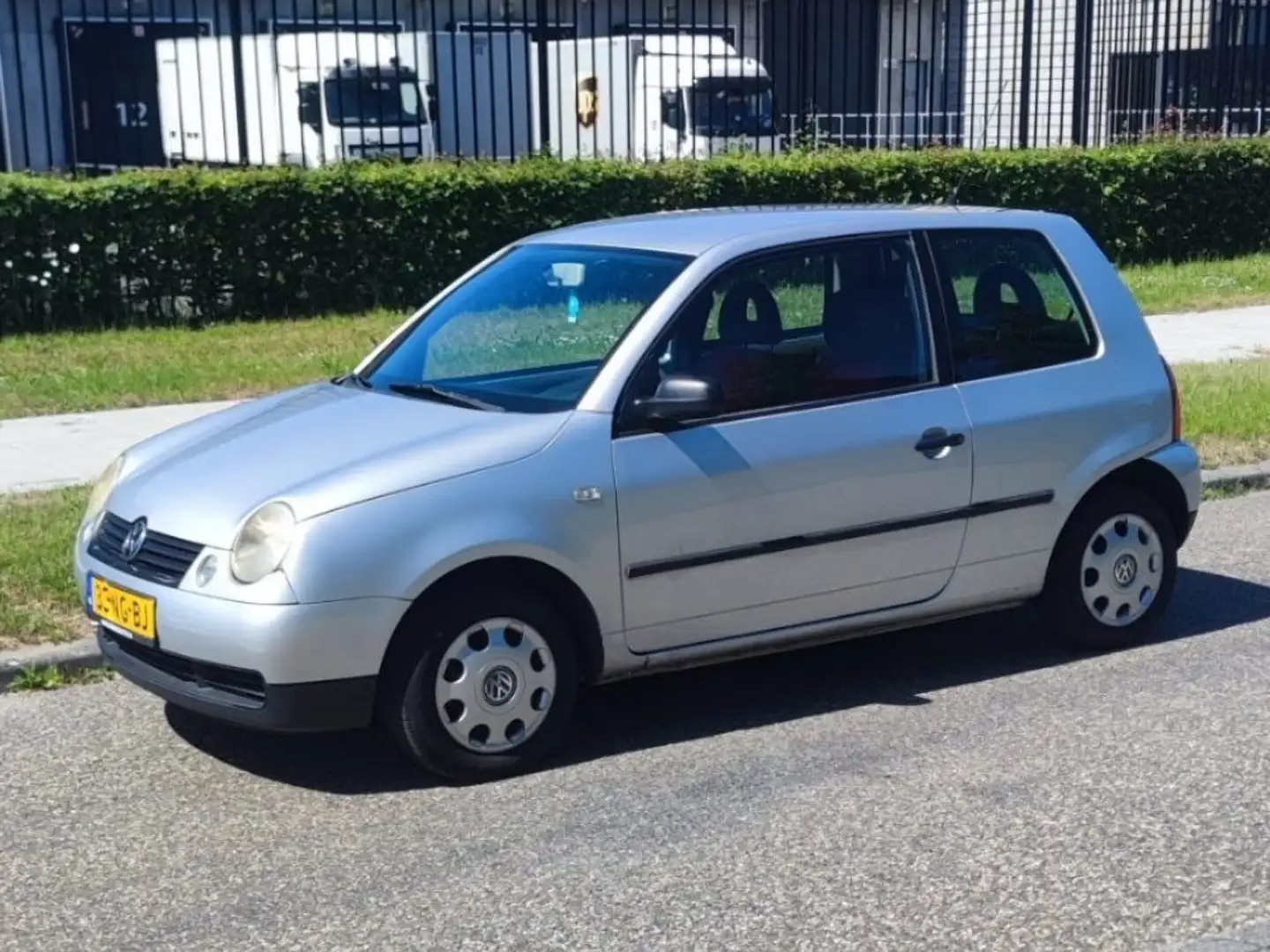 Volkswagen Lupo Lupo 1.4 Sportline Grijs - 2