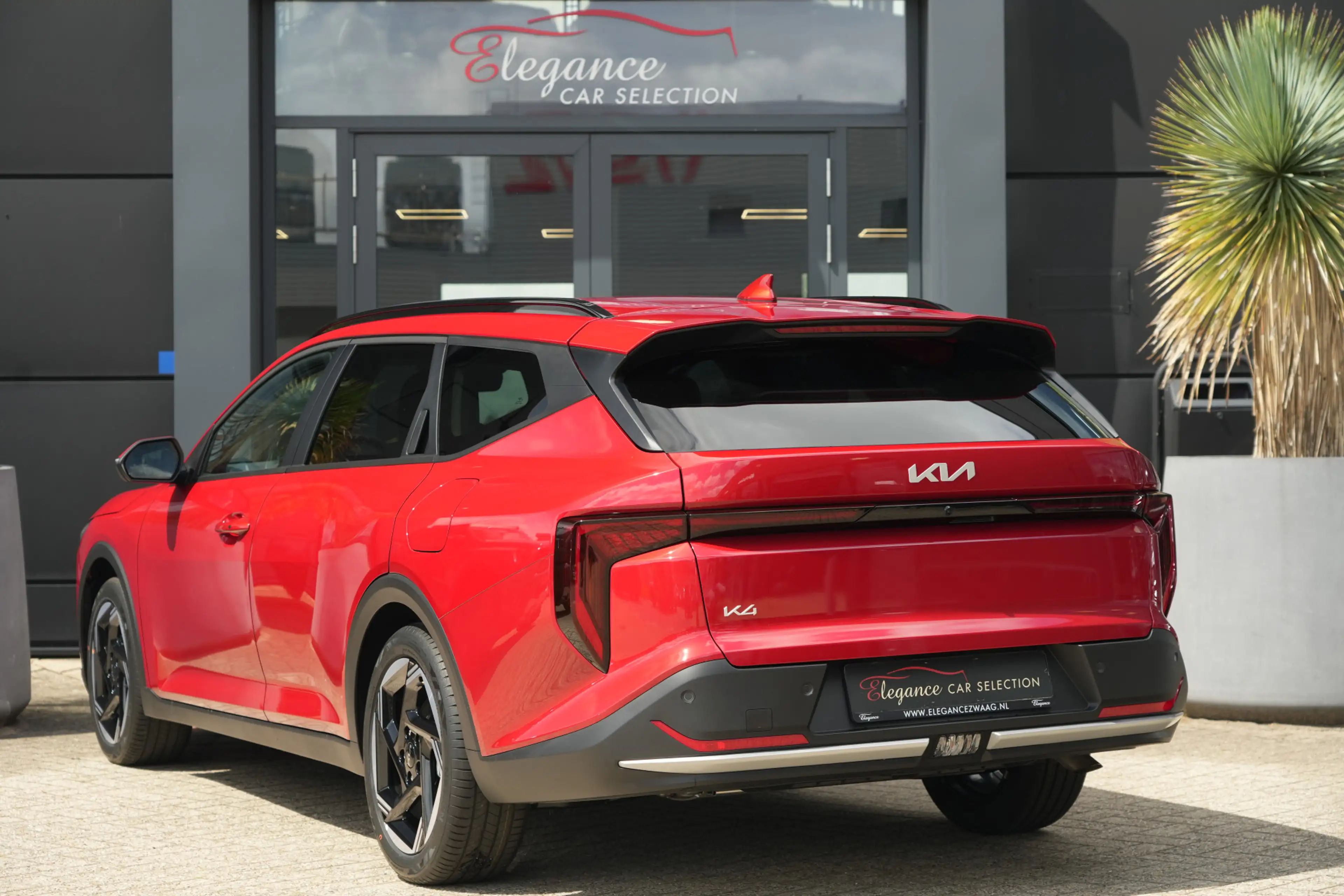 Kia K4 Sportswagon 1.6 T-GDi MHEV GT-Line Launch Edition — photo 7