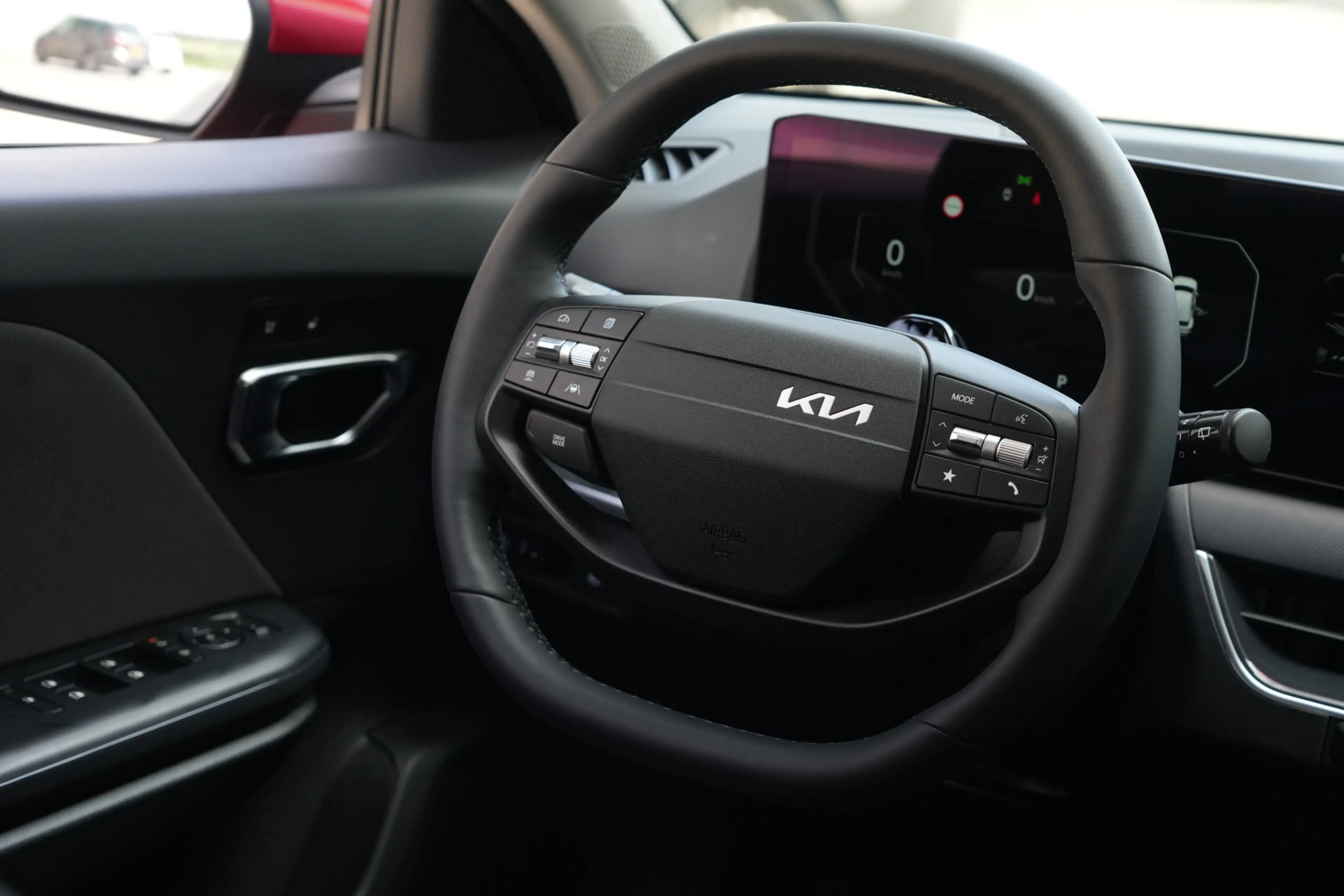 Kia K4 Sportswagon 1.6 T-GDi MHEV GT-Line Launch Edition — photo 5