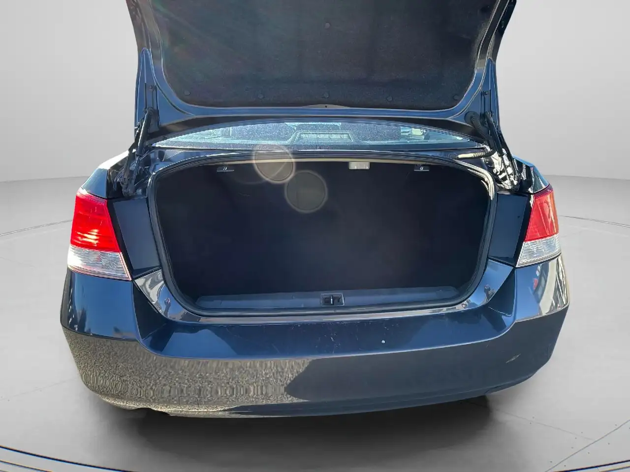 Subaru Legacy снимка Subaru Legacy
