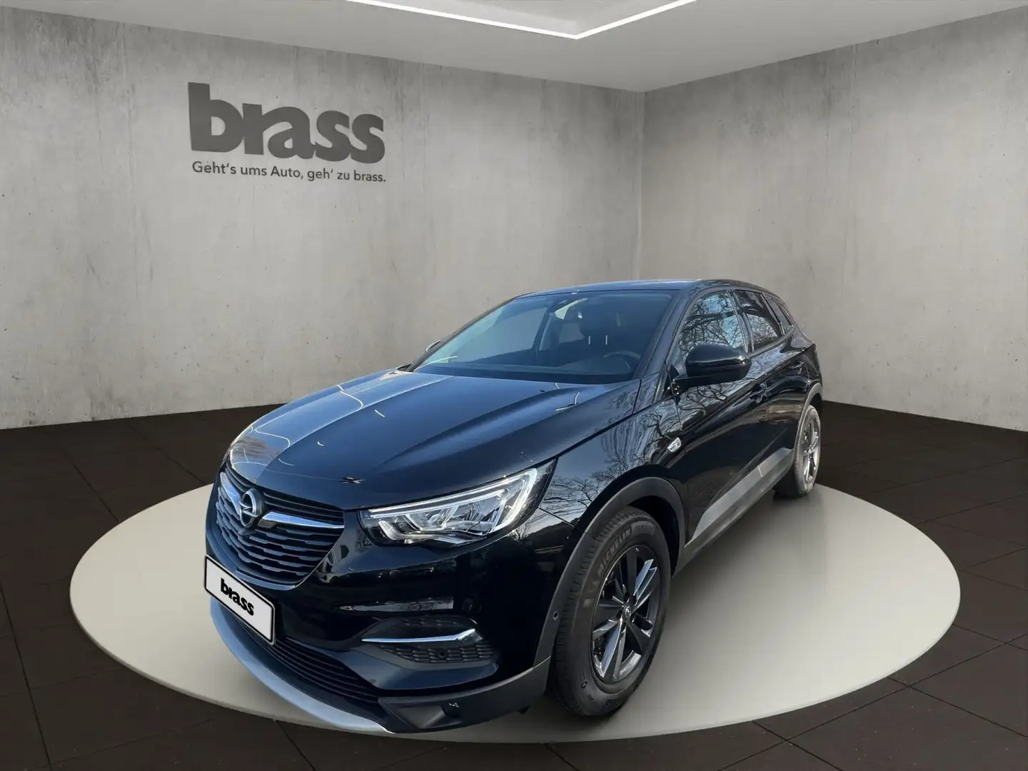 Opel Grandland X Design Line 1.2 Turbo 96 kW (130 PS) Noir - 1