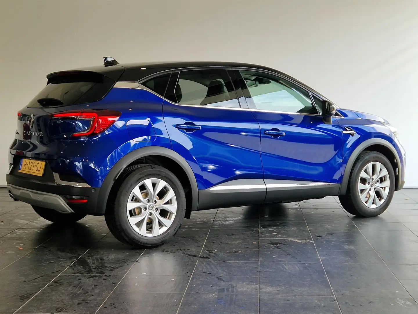 Renault Captur 1.3 TCe 130 Intens AUTOMAAT | ACHTERUITRIJCAMERA | Blau - 2