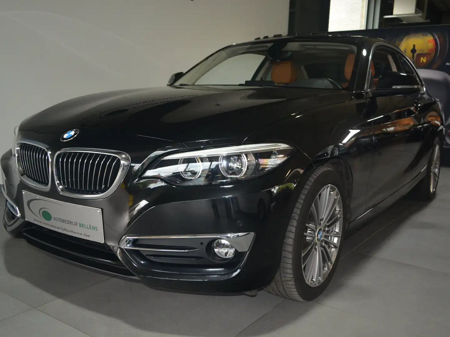 BMW 218 218i Coupe Luxury Line / LEDER / NAVI / SCHUIFDAK - 2