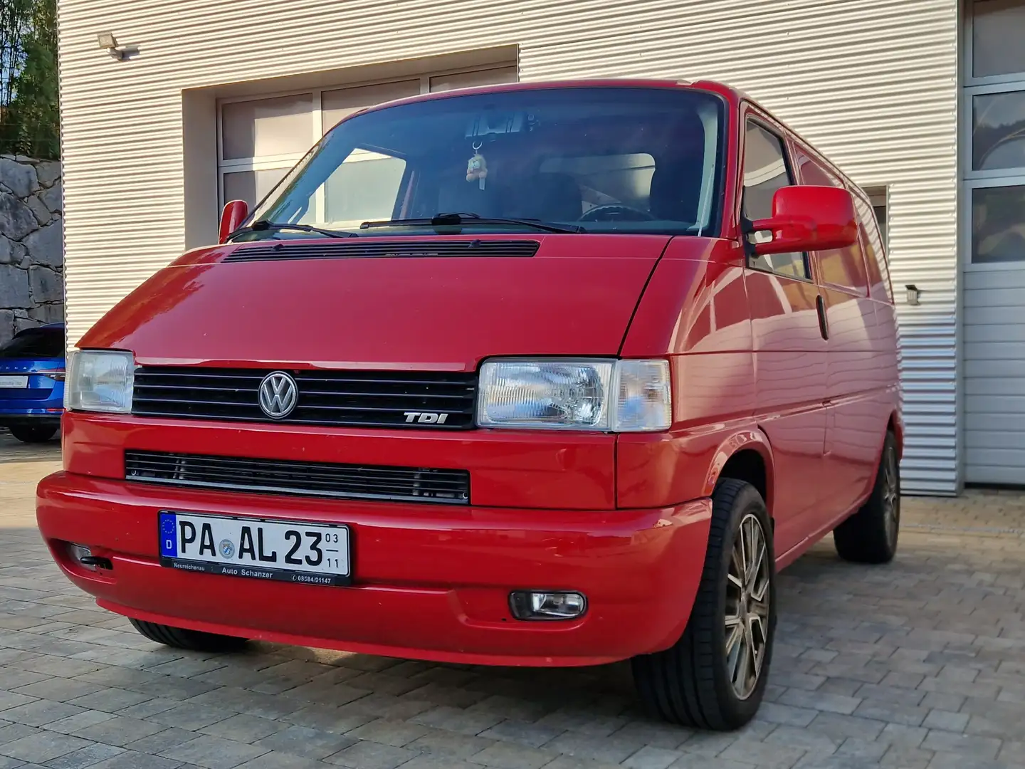 Volkswagen T4 Kombi Kombi, Restauriert, Top Zustand!!! Rot - 1