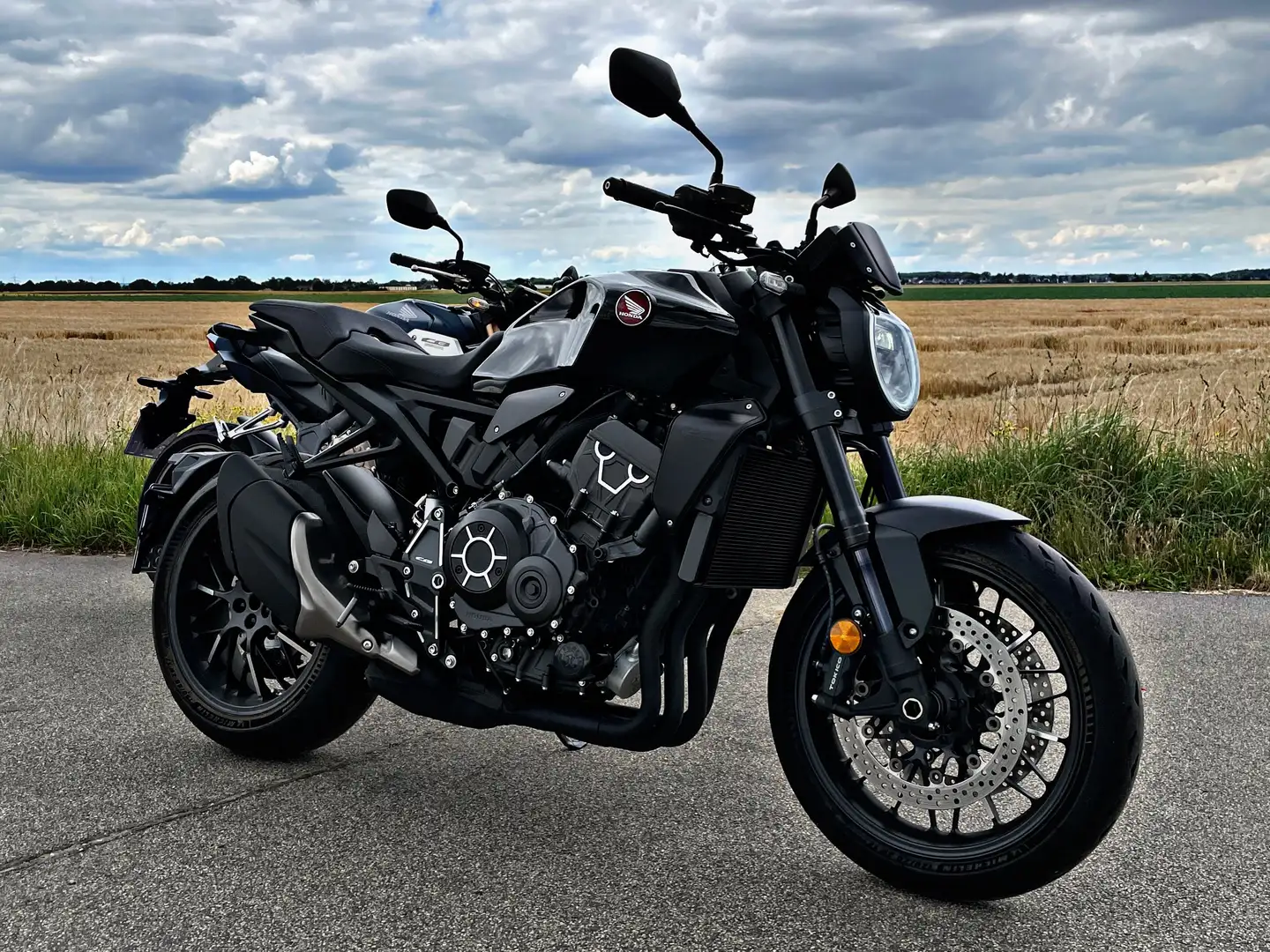 Honda CB 1000 Black Edition Negru - 2
